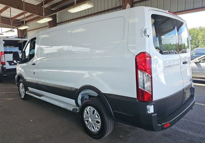 Certified 2025 Ford Transit 250 Low Roof w/ Exterior Upgrade Package RWD image 3