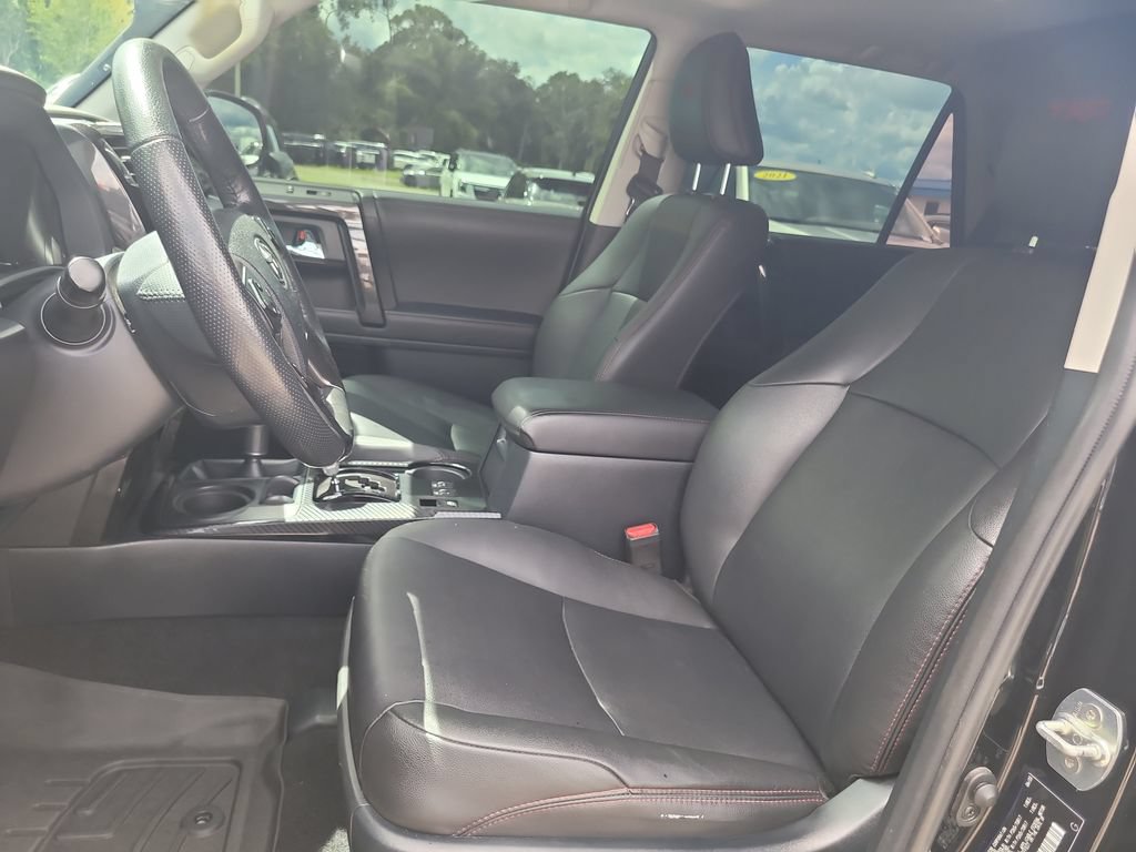 Used 2023 Toyota 4Runner TRD Off-Road Premium w/ Moonroof Package AWD/4WD image 18
