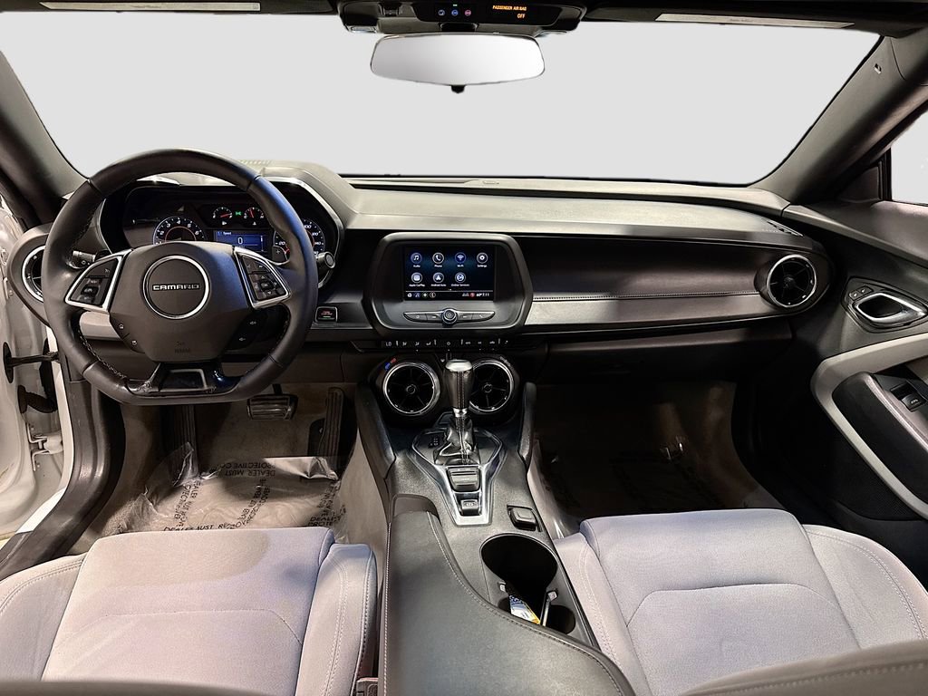 Used 2020 Chevrolet Camaro LT image 18