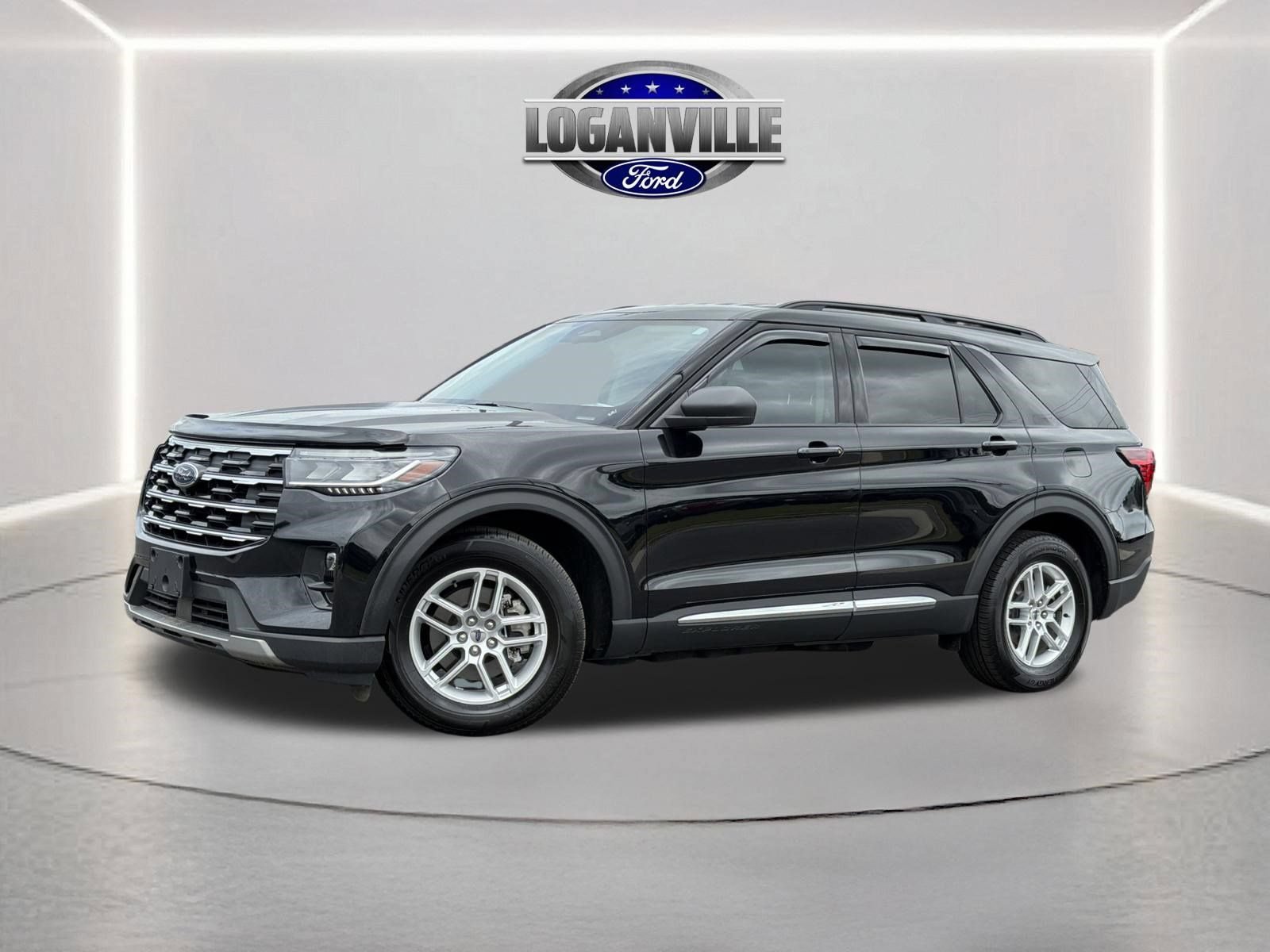 Certified 2025 Ford Explorer Active w/ Active Comfort Package