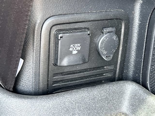 Used 2024 Toyota 4Runner Limited AWD/4WD image 23
