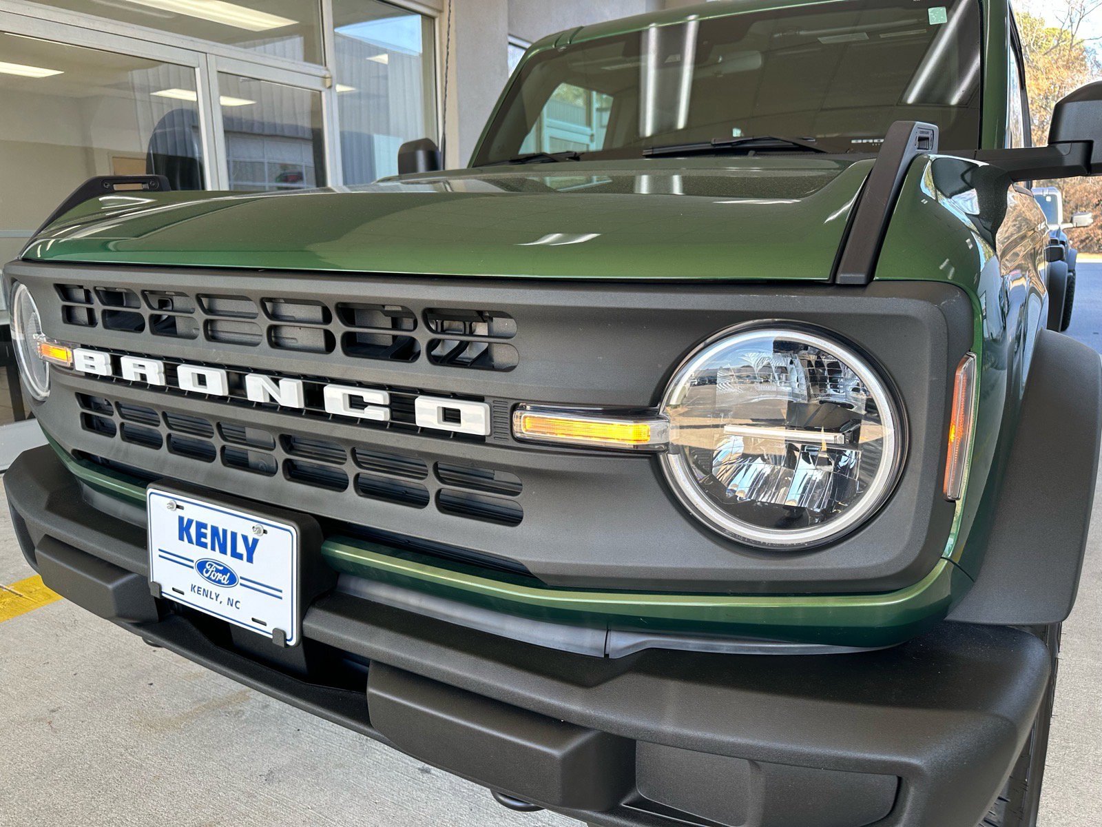 Certified 2025 Ford Bronco Big Bend image 6