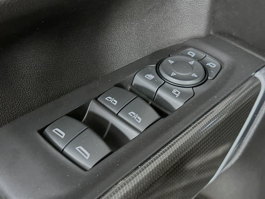 Used 2020 GMC Sierra 1500 AT4 w/ Technology Package AWD/4WD image 29
