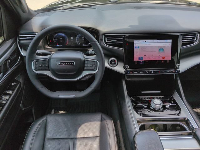 Used 2024 Jeep Wagoneer Series II w/ Convenience Group I AWD/4WD image 19