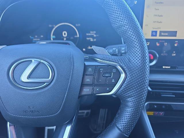 Used 2024 Lexus TX 500h AWD w/ Technology Package image 29