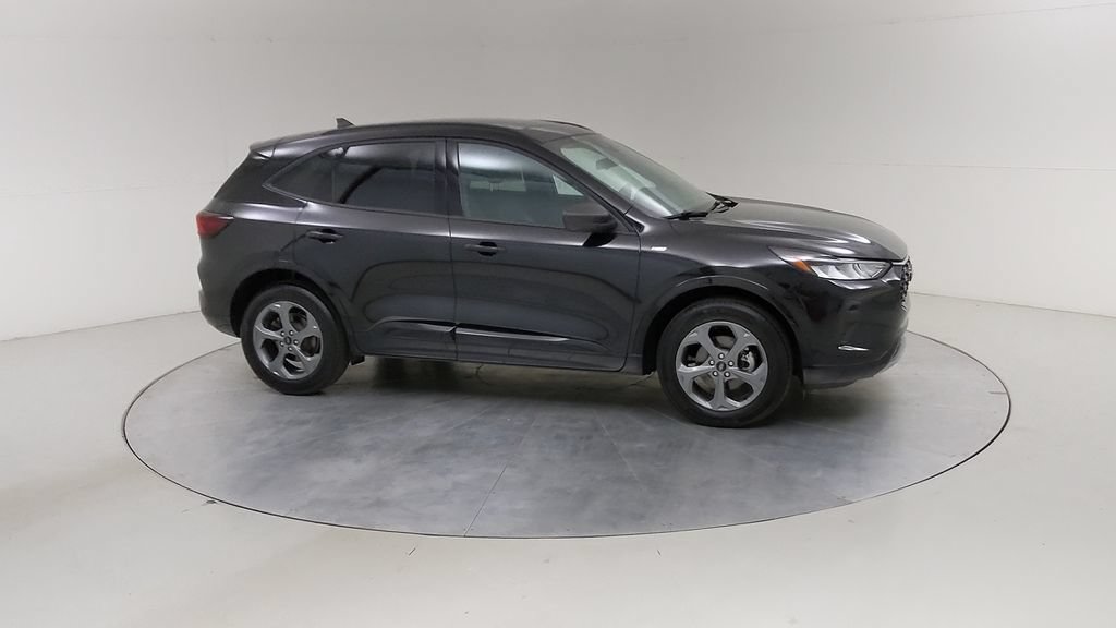 Certified 2024 Ford Escape ST-Line w/ Tech Pack #1 AWD/4WD image 12