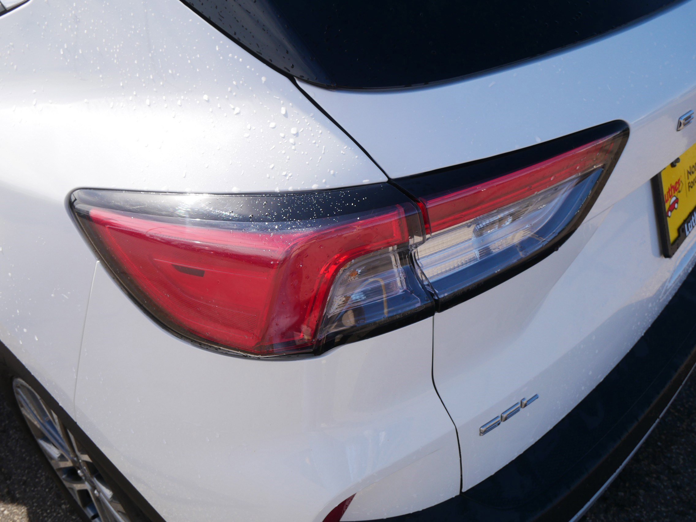 Certified 2022 Ford Escape SEL image 17