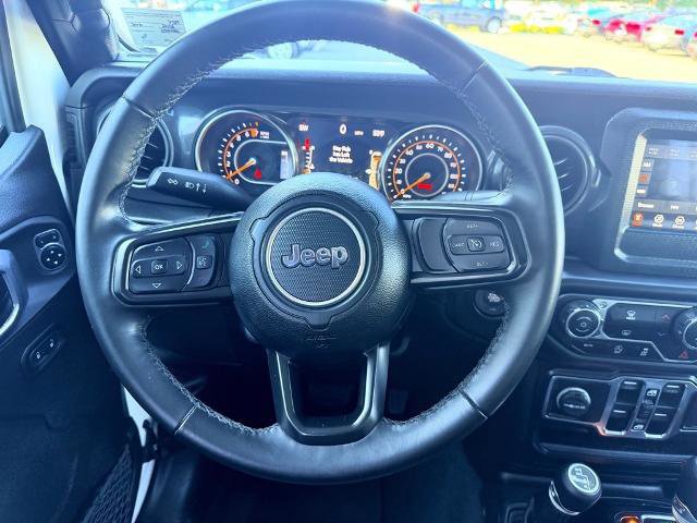 Used 2022 Jeep Gladiator Sport image 22