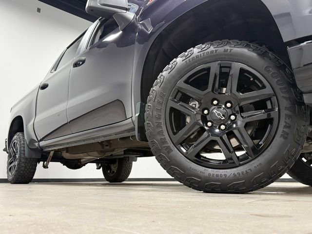 Used 2023 Chevrolet Silverado 1500 Custom Trail Boss image 3