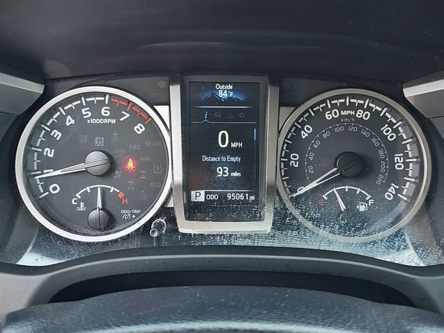 Used 2022 Toyota Tacoma SR5 w/ Technology Package RWD image 21