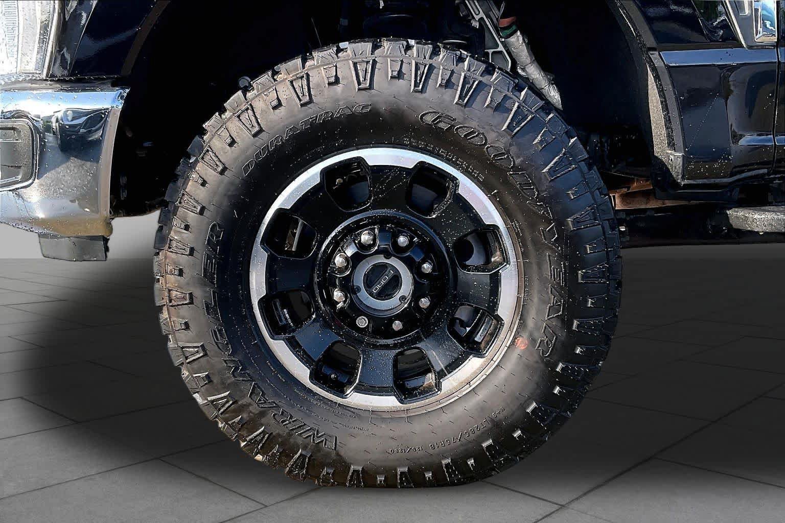 Certified 2025 Ford F250 XLT w/ Tremor Off-Road Package AWD/4WD image 11