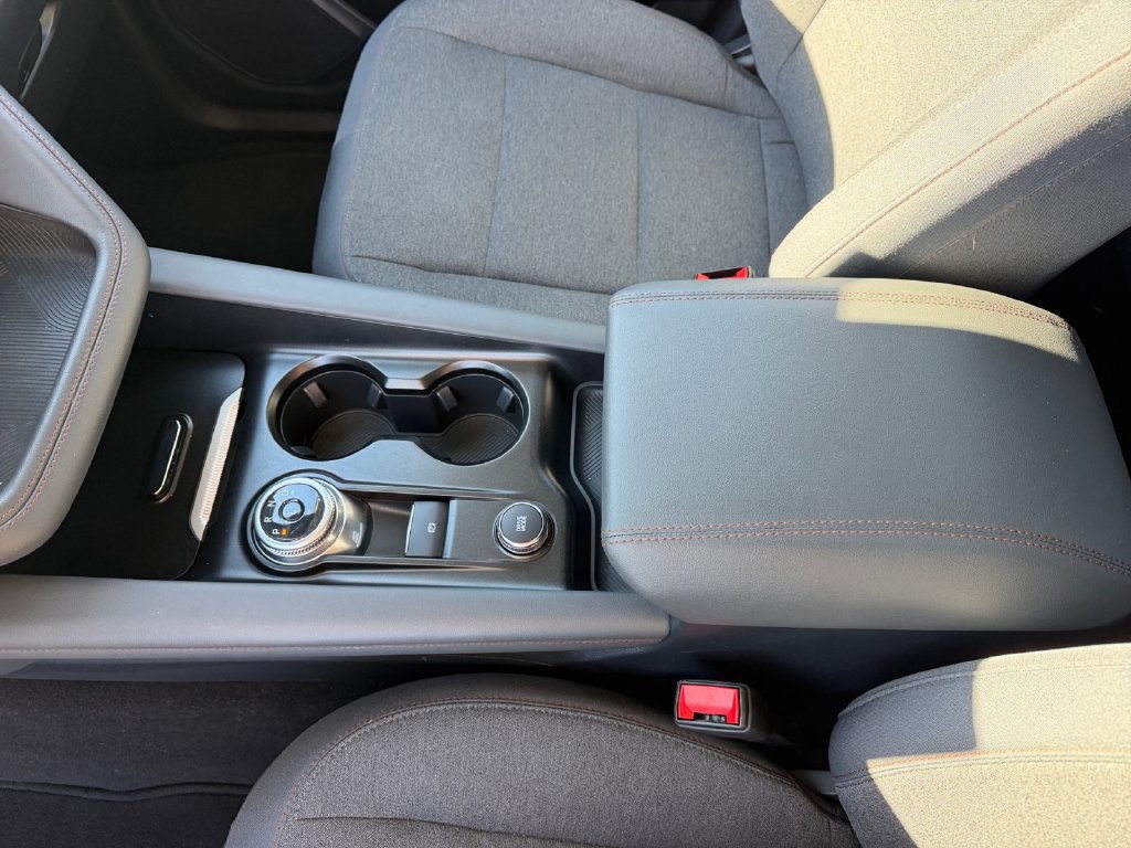 Certified 2025 Ford Explorer Active AWD/4WD image 39