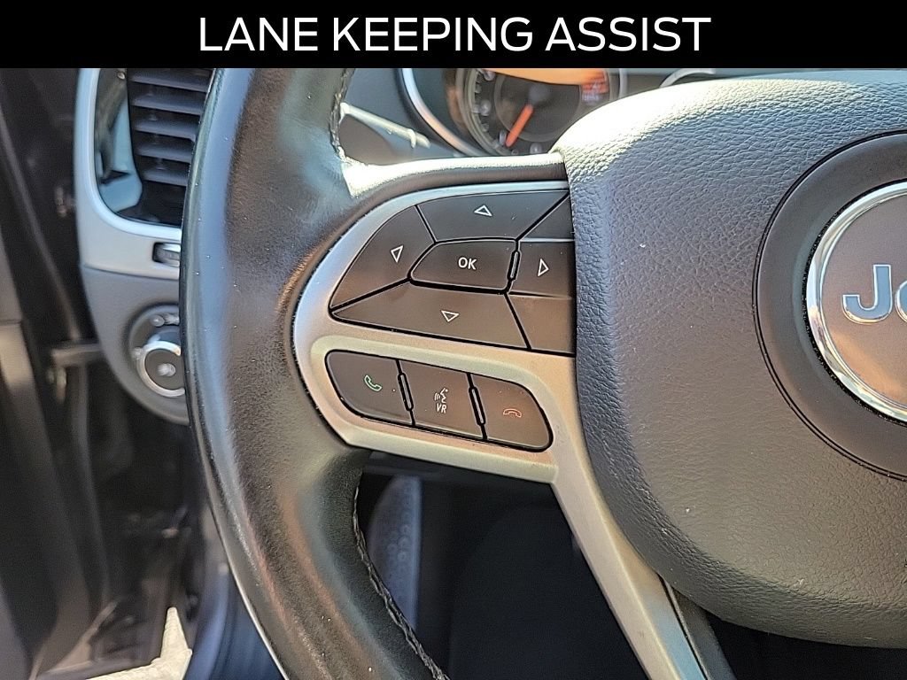 Used 2019 Jeep Cherokee Limited w/ Luxury Group AWD/4WD image 24