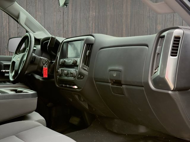 Used 2018 Chevrolet Silverado 1500 LT w/ Texas Edition AWD/4WD image 15