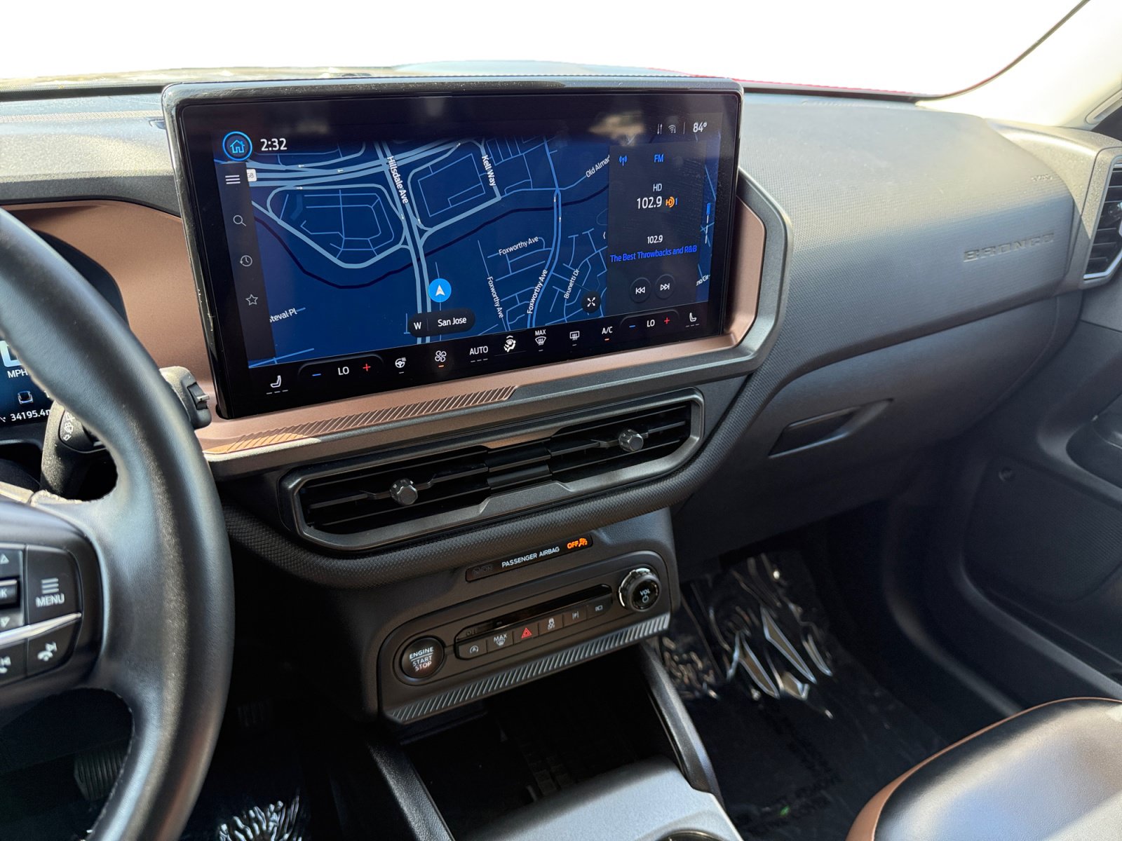 Certified 2025 Ford Bronco Sport Outer Banks w/ Outer Banks Tech Package+ AWD/4WD image 12