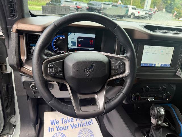Certified 2022 Ford Bronco Outer Banks w/ Sasquatch Package AWD/4WD image 15