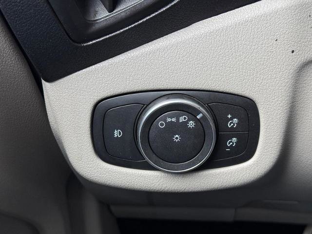 Certified 2019 Ford Transit Connect Titanium w/ Titanium Premium Package FWD image 20