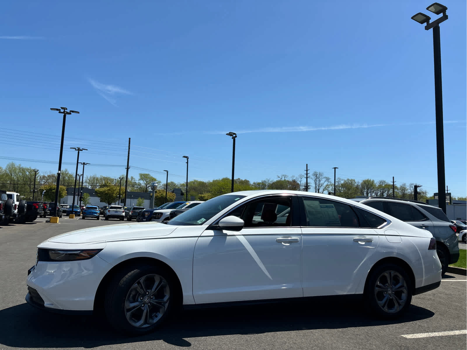 Used 2023 Honda Accord EX image 6