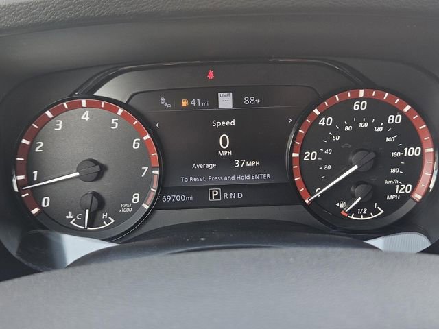 Used 2022 Nissan Frontier Pro-X image 16