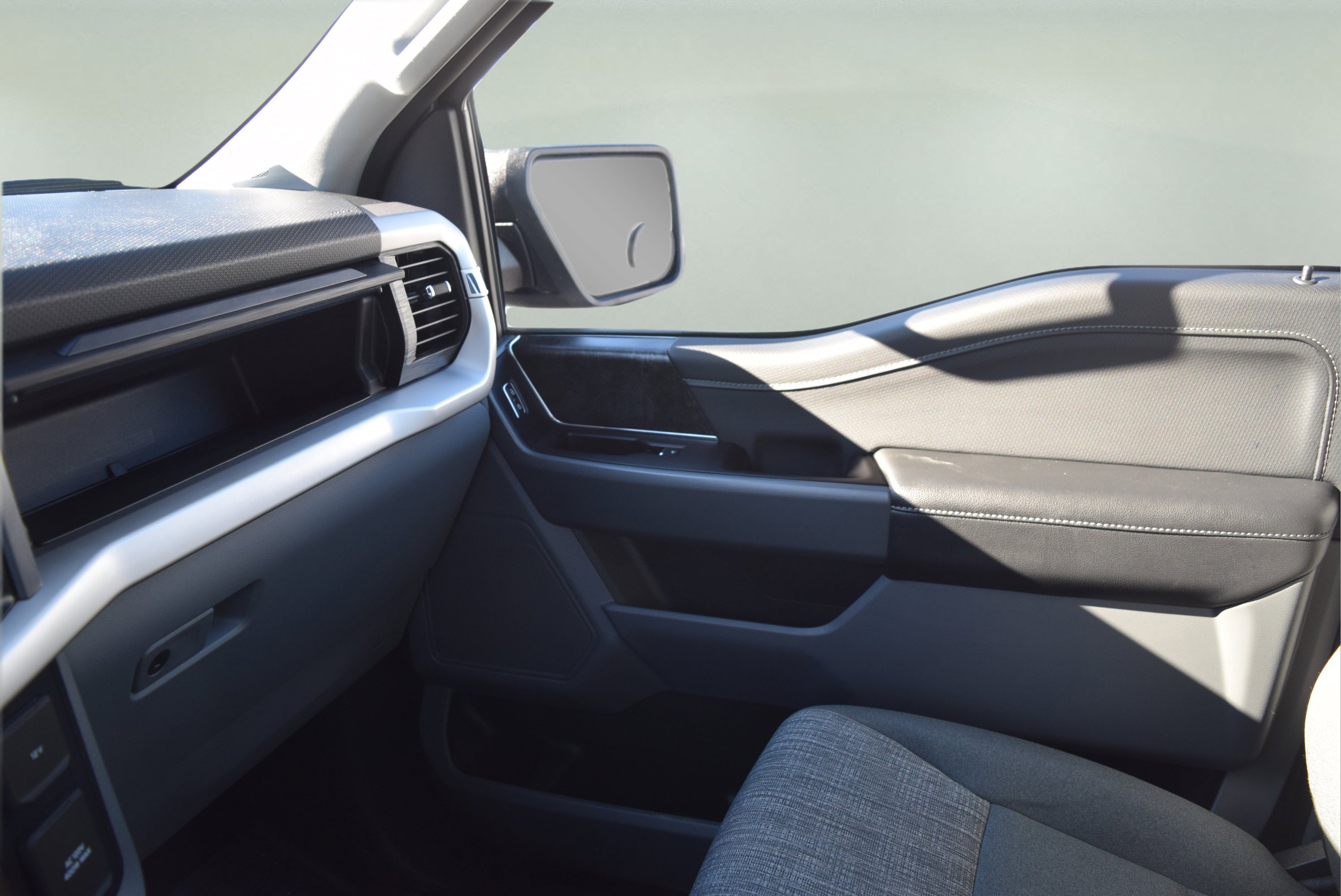 Certified 2023 Ford F150 XLT w/ Equipment Group 302A High image 20