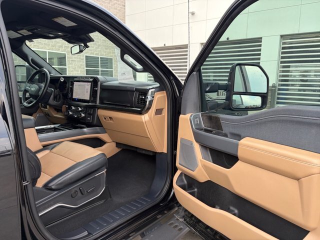 Certified 2024 Ford F350 Lariat w/ Lariat Ultimate Package AWD/4WD image 31