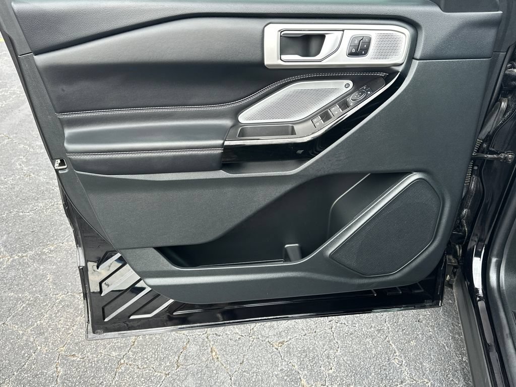 Certified 2023 Ford Explorer ST w/ Equipment Group 401A AWD/4WD image 10