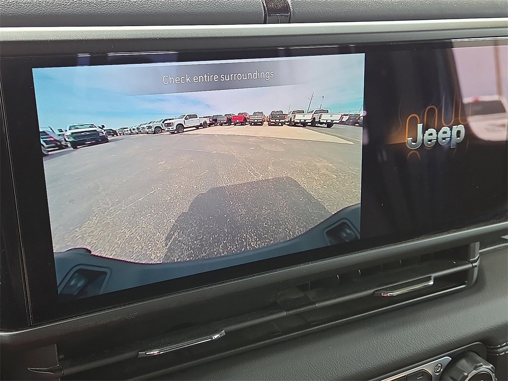 Used 2024 Jeep Gladiator Sport image 26