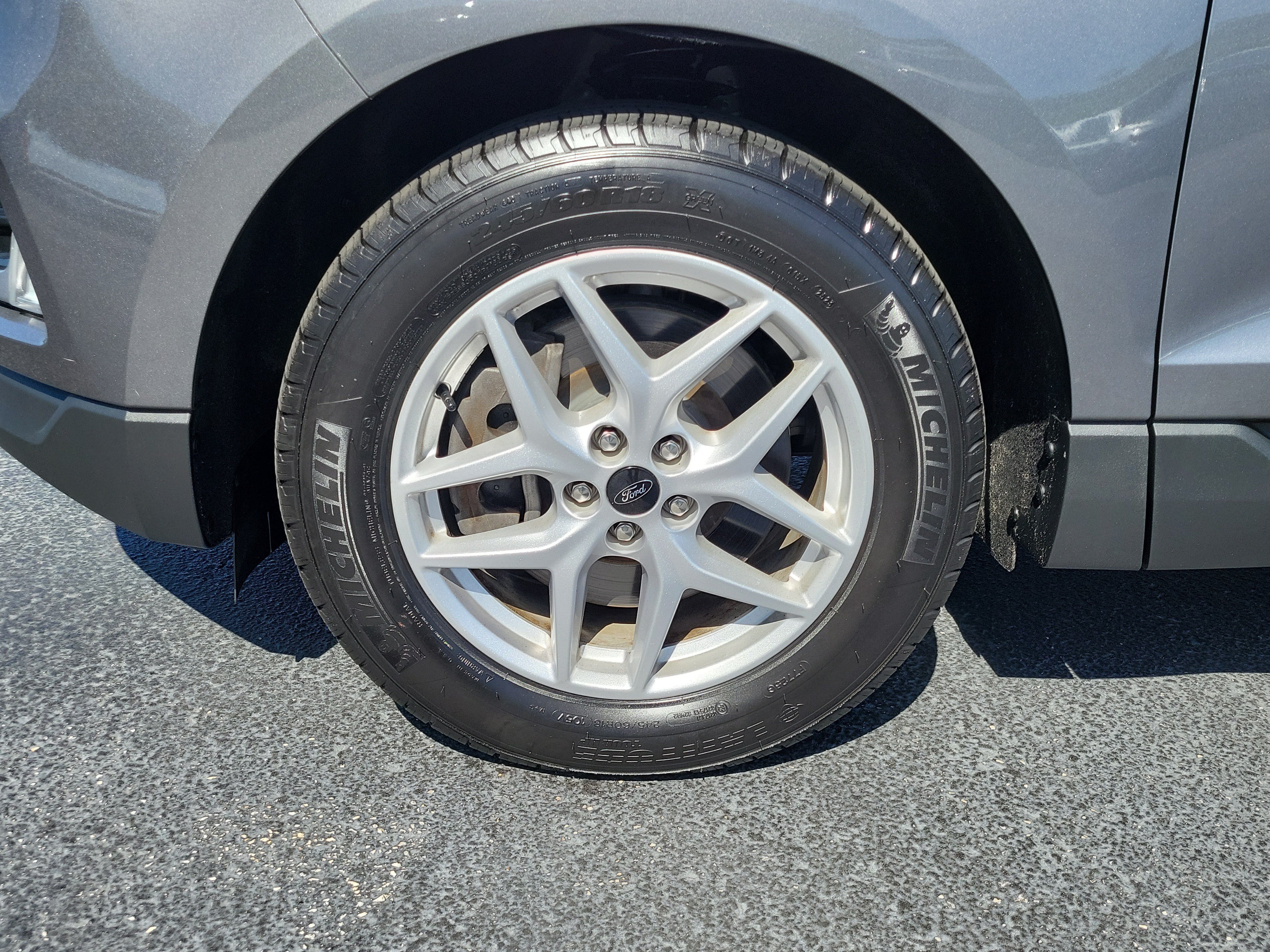 Certified 2024 Ford Edge SEL w/ Convenience Package AWD/4WD image 5