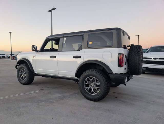 Certified 2025 Ford Bronco Badlands AWD/4WD image 11