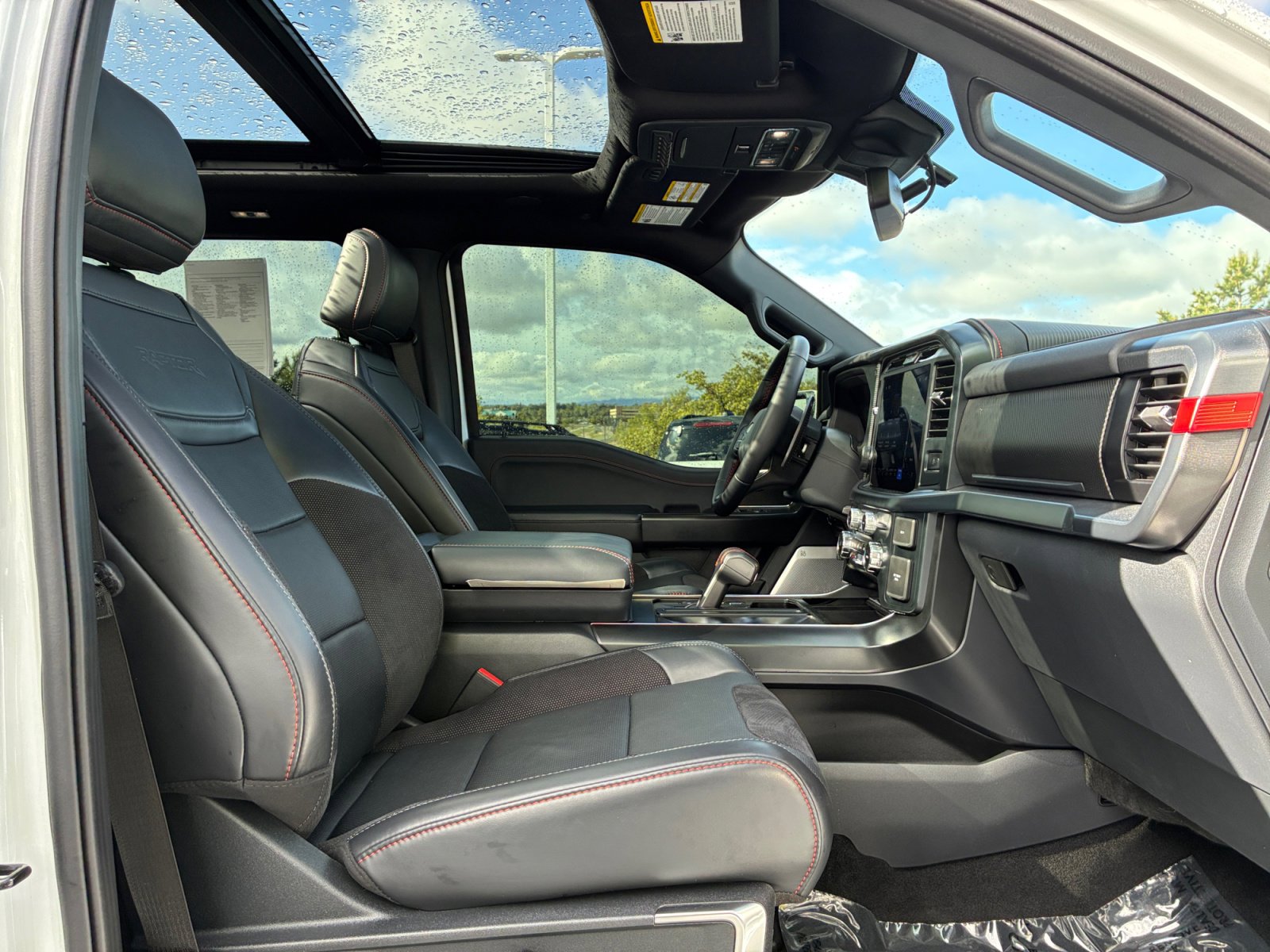 Certified 2025 Ford F150 Raptor AWD/4WD image 19