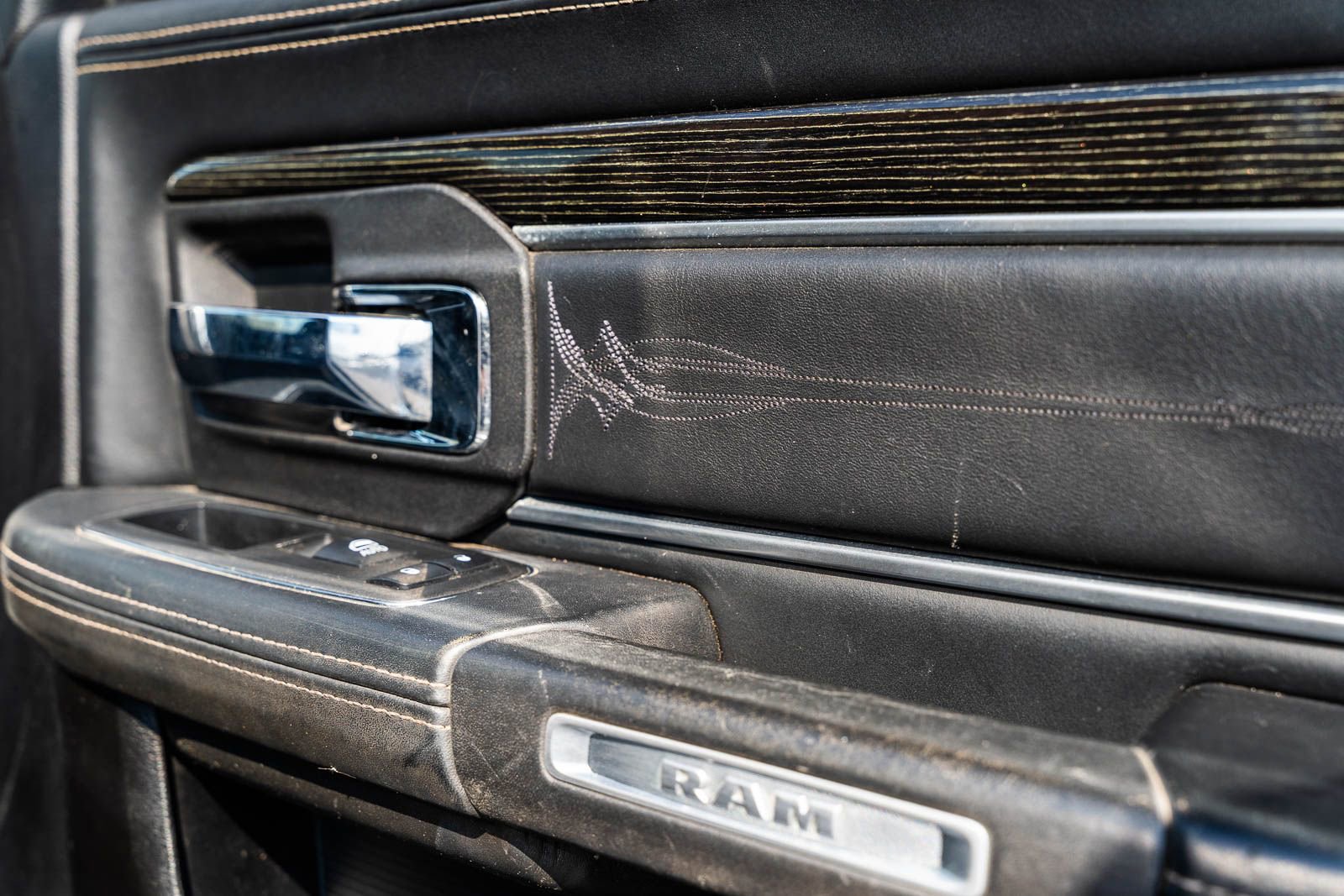 Used 2018 RAM 2500 Limited AWD/4WD image 16