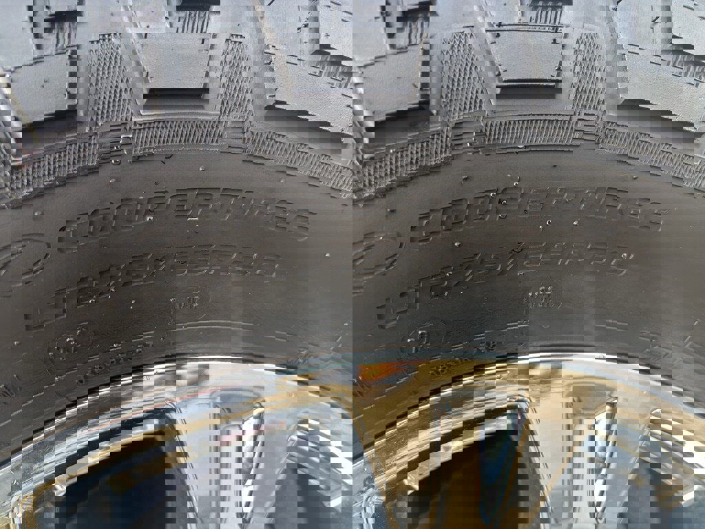 Certified 2020 Ford F350 Lariat w/ Lariat Ultimate Package image 33