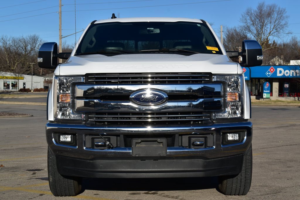 Certified 2019 Ford F250 Lariat w/ Chrome Package image 2