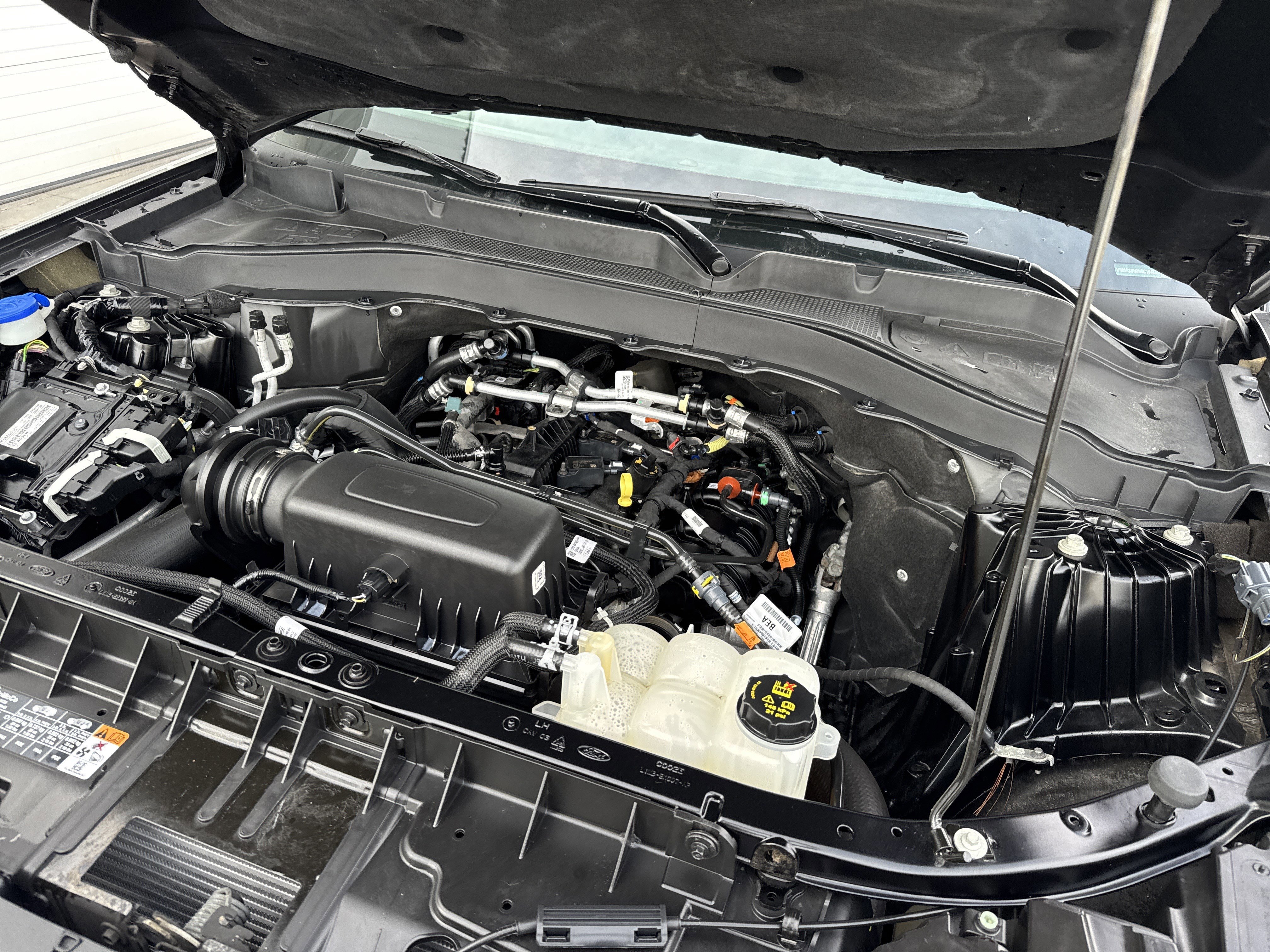 Certified 2022 Ford Explorer XLT w/ Equipment Group 202A image 50