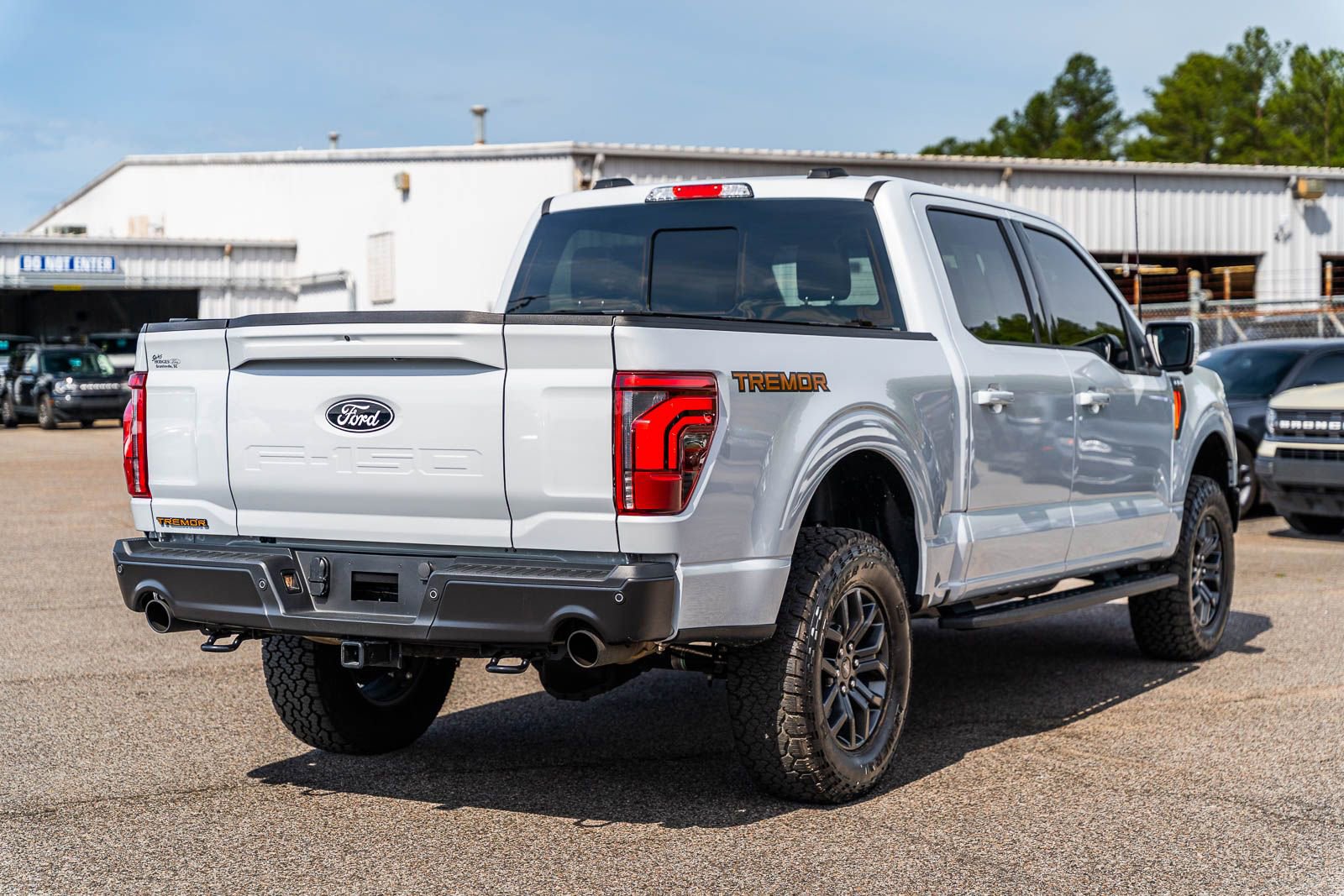 Certified 2025 Ford F150 Tremor w/ Equipment Group 402A High AWD/4WD image 7