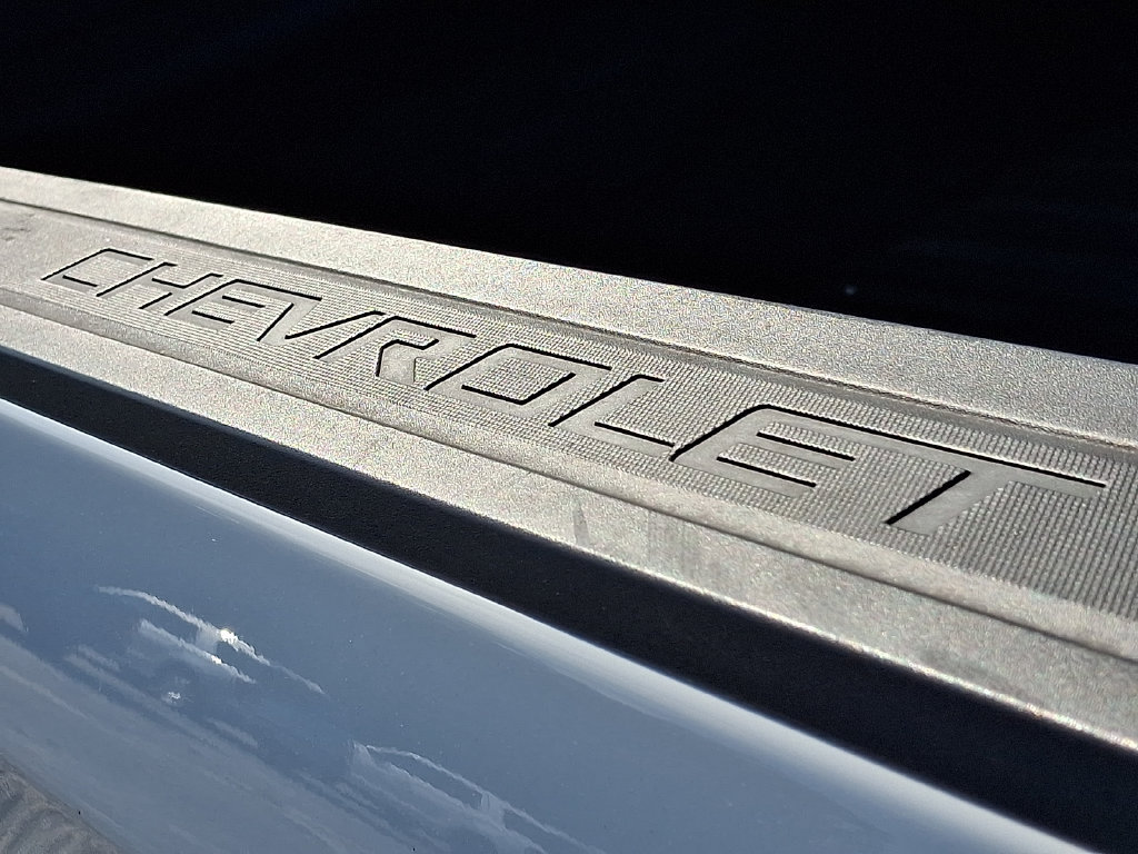 Used 2024 Chevrolet Silverado 1500 LTZ AWD/4WD image 30