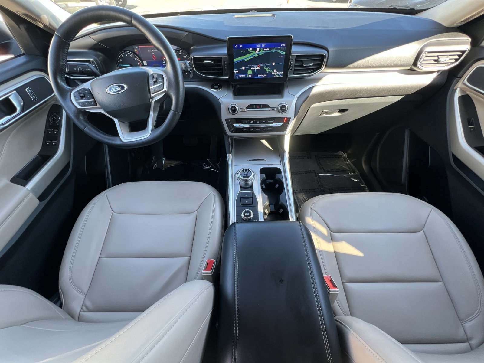 Certified 2023 Ford Explorer XLT w/ Equipment Group 202A image 21