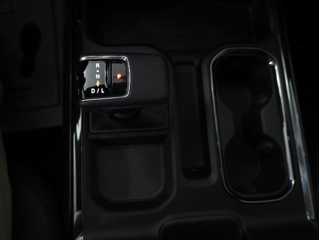 Used 2024 Chevrolet Silverado 1500 ZR2 image 16