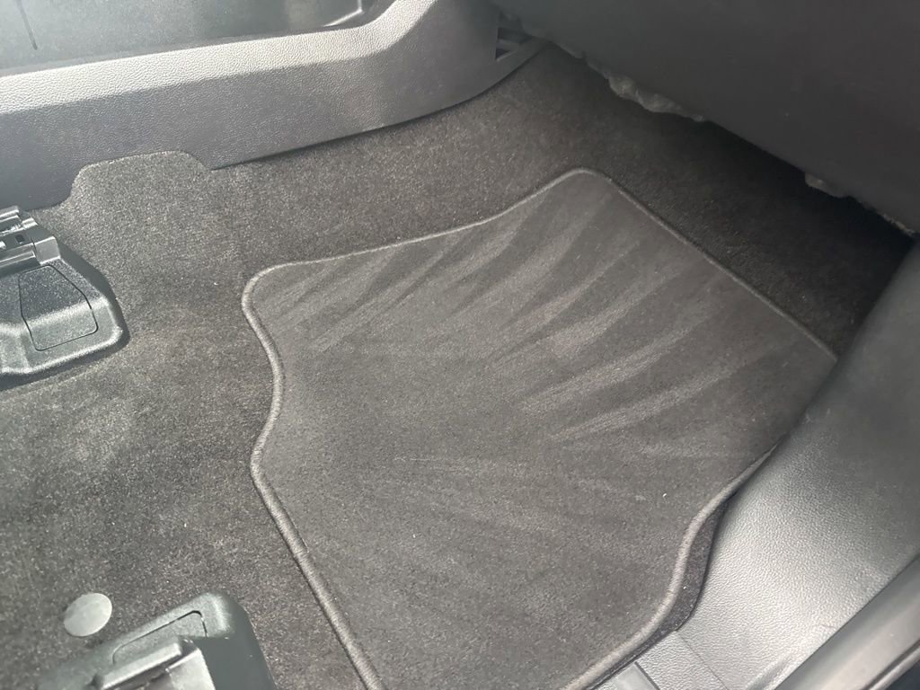 Certified 2018 Ford F150 Lariat w/ Equipment Group 502A Luxury image 54