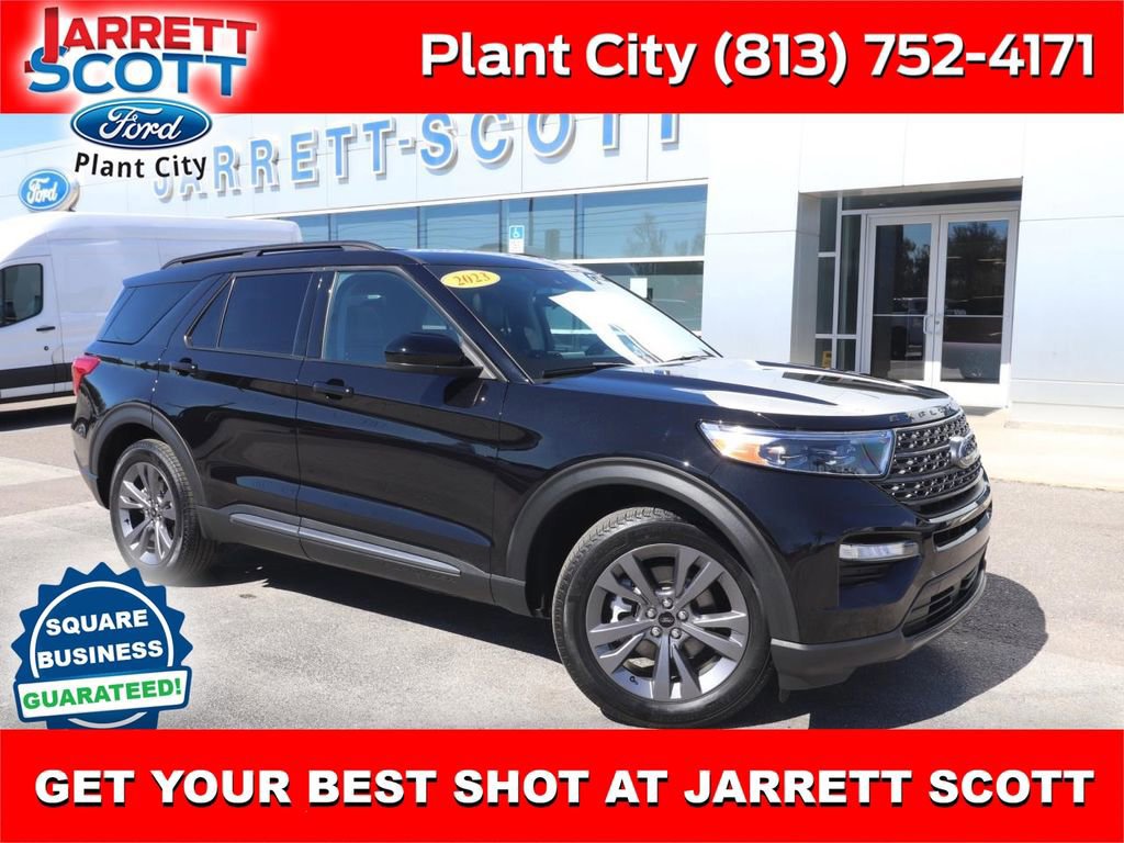 Certified 2023 Ford Explorer XLT w/ Equipment Group 202A image 7