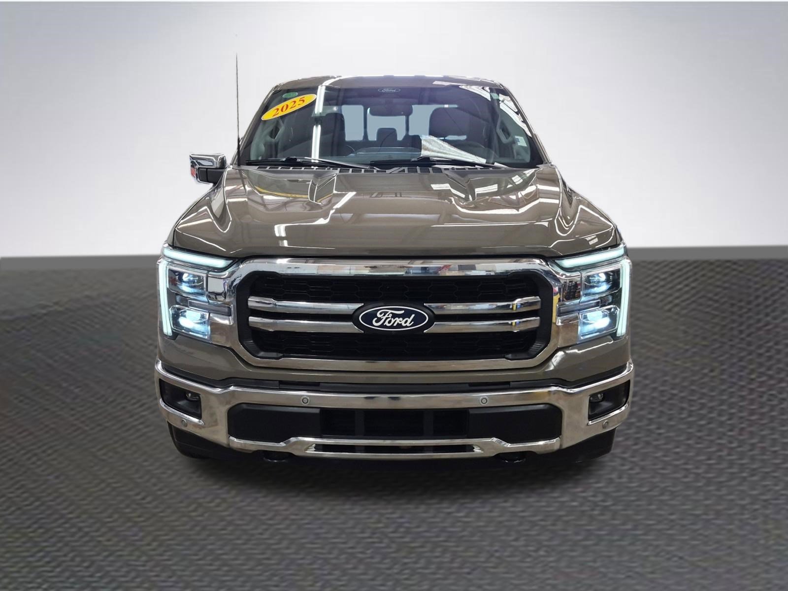 Certified 2025 Ford F150 Lariat w/ Equipment Group 501A Mid AWD/4WD image 3