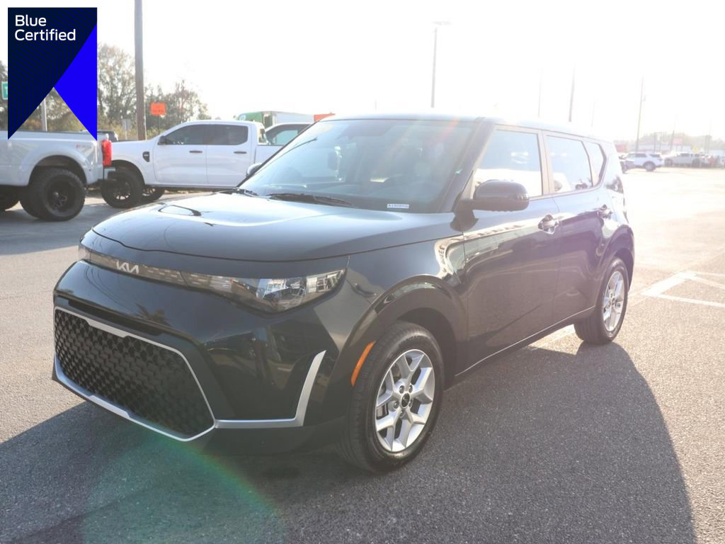 Used 2025 Kia Soul LX w/ LX Technology Package image 1