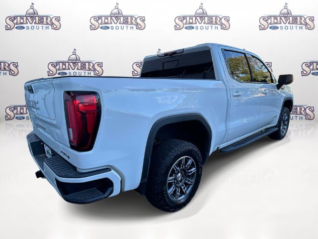 Used 2024 GMC Sierra 1500 AT4 w/ Technology Package AWD/4WD image 8