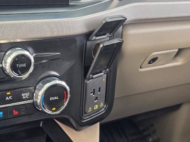 Certified 2025 Ford F450 Platinum w/ Platinum Plus Package AWD/4WD image 37