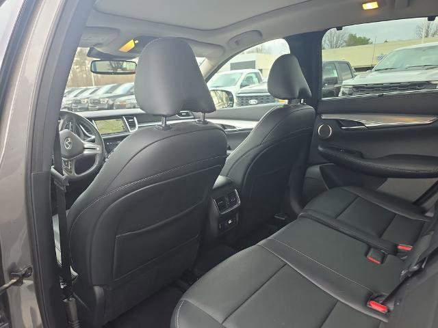 Used 2021 INFINITI QX50 Sensory AWD/4WD image 17