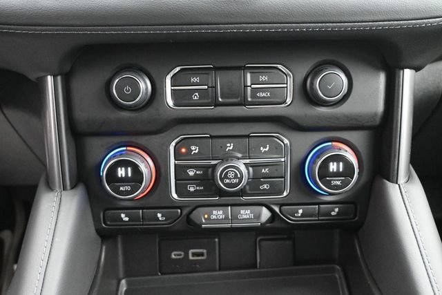 Used 2024 Chevrolet Tahoe Z71 w/ Luxury Package AWD/4WD image 16
