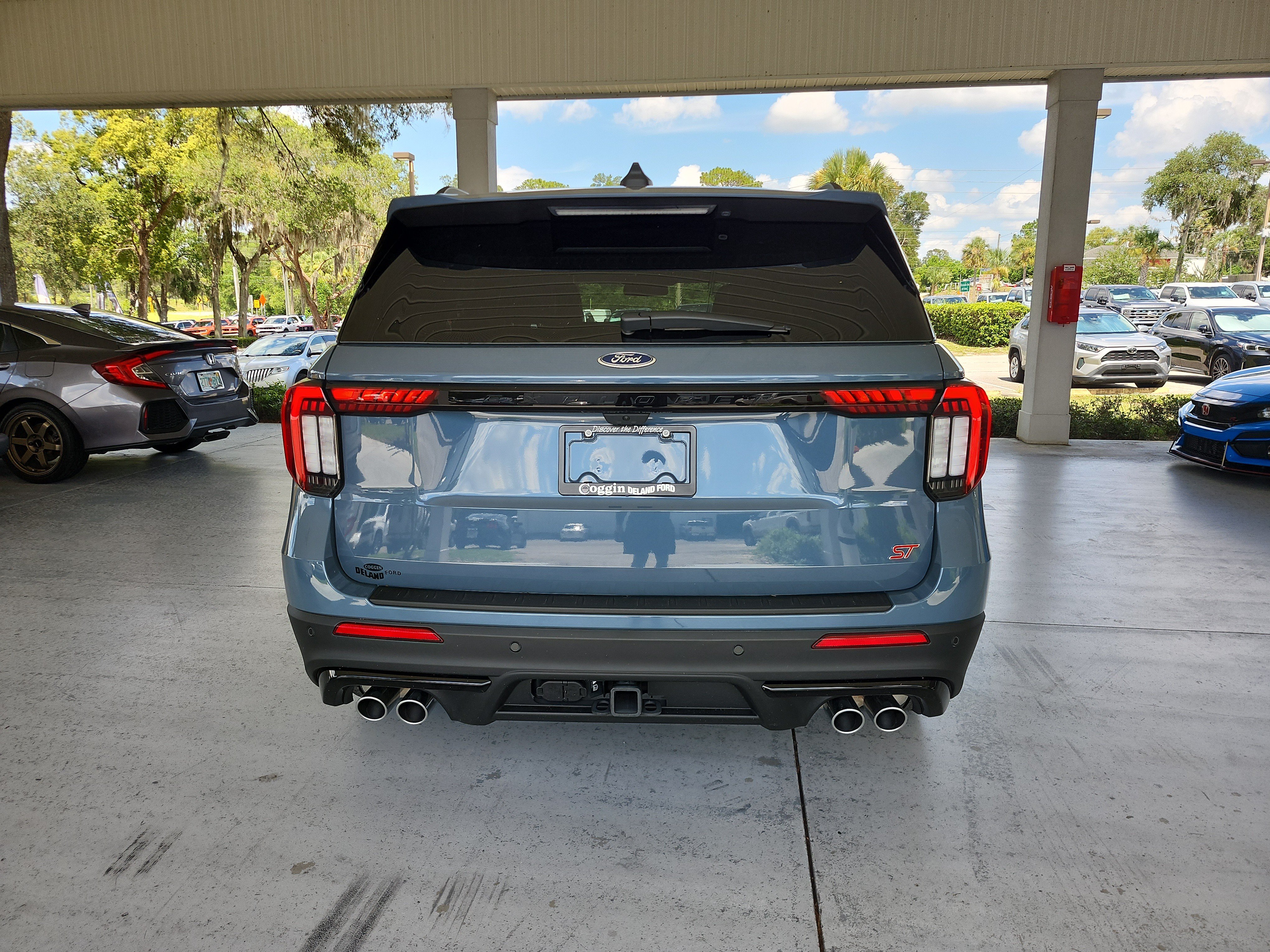 Certified 2026 Ford Explorer ST w/ Sun And Sound Package AWD/4WD image 4