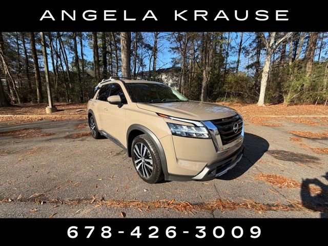 Used 2024 Nissan Pathfinder Platinum