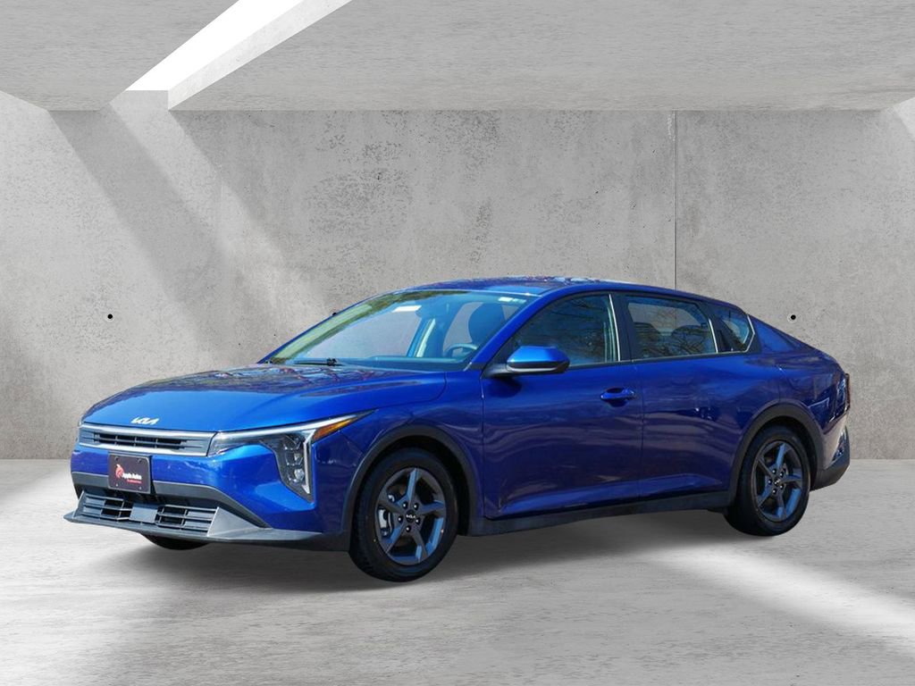 Used 2025 Kia K4 LXS image 6