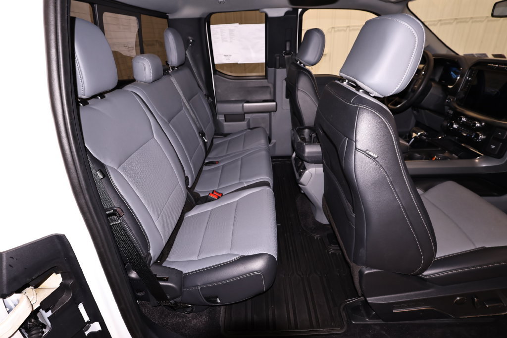 Certified 2021 Ford F150 Lariat w/ FX4 Off-Road Package AWD/4WD image 18